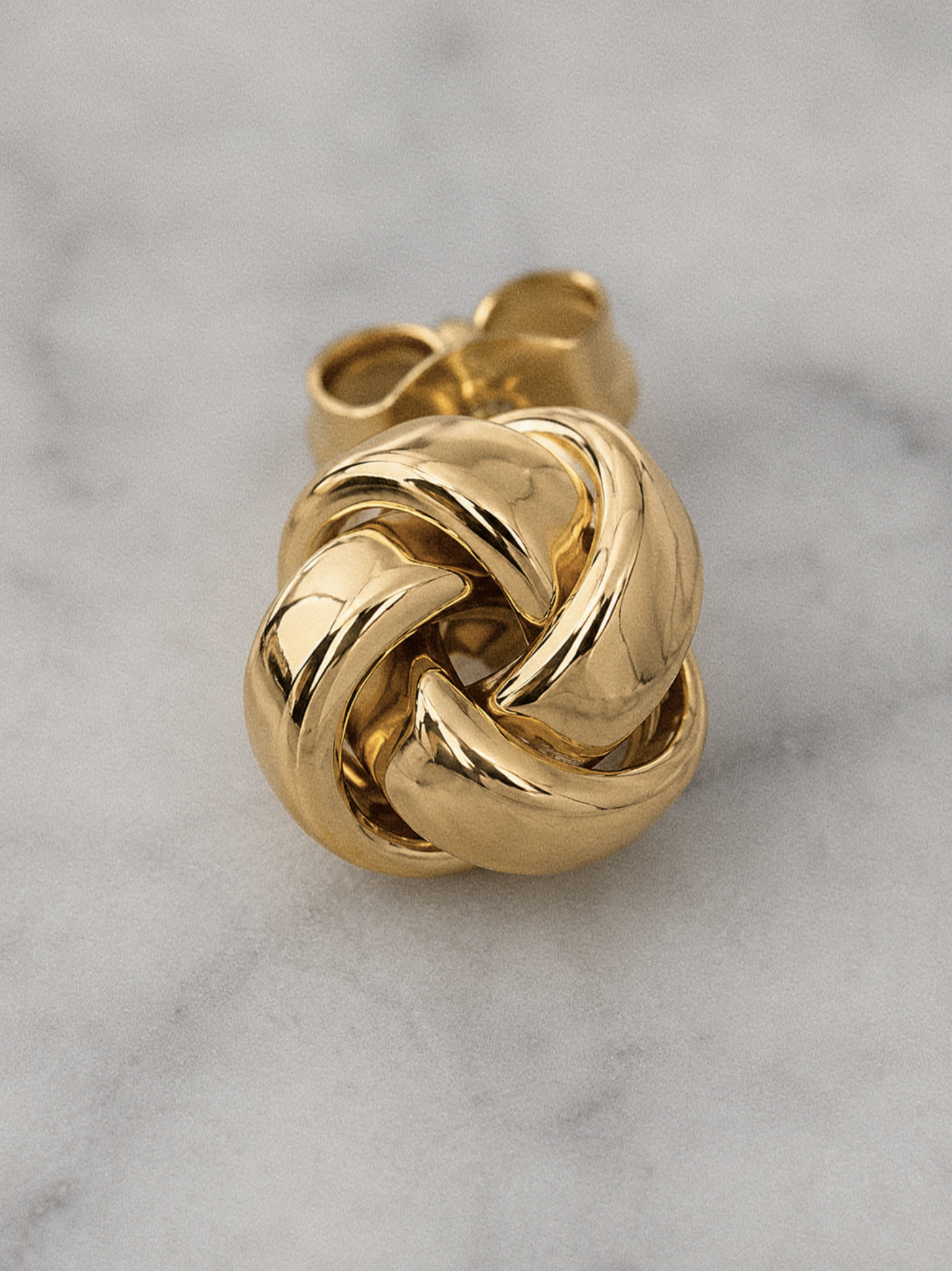 9ct Gold Knot Stud Earrings
