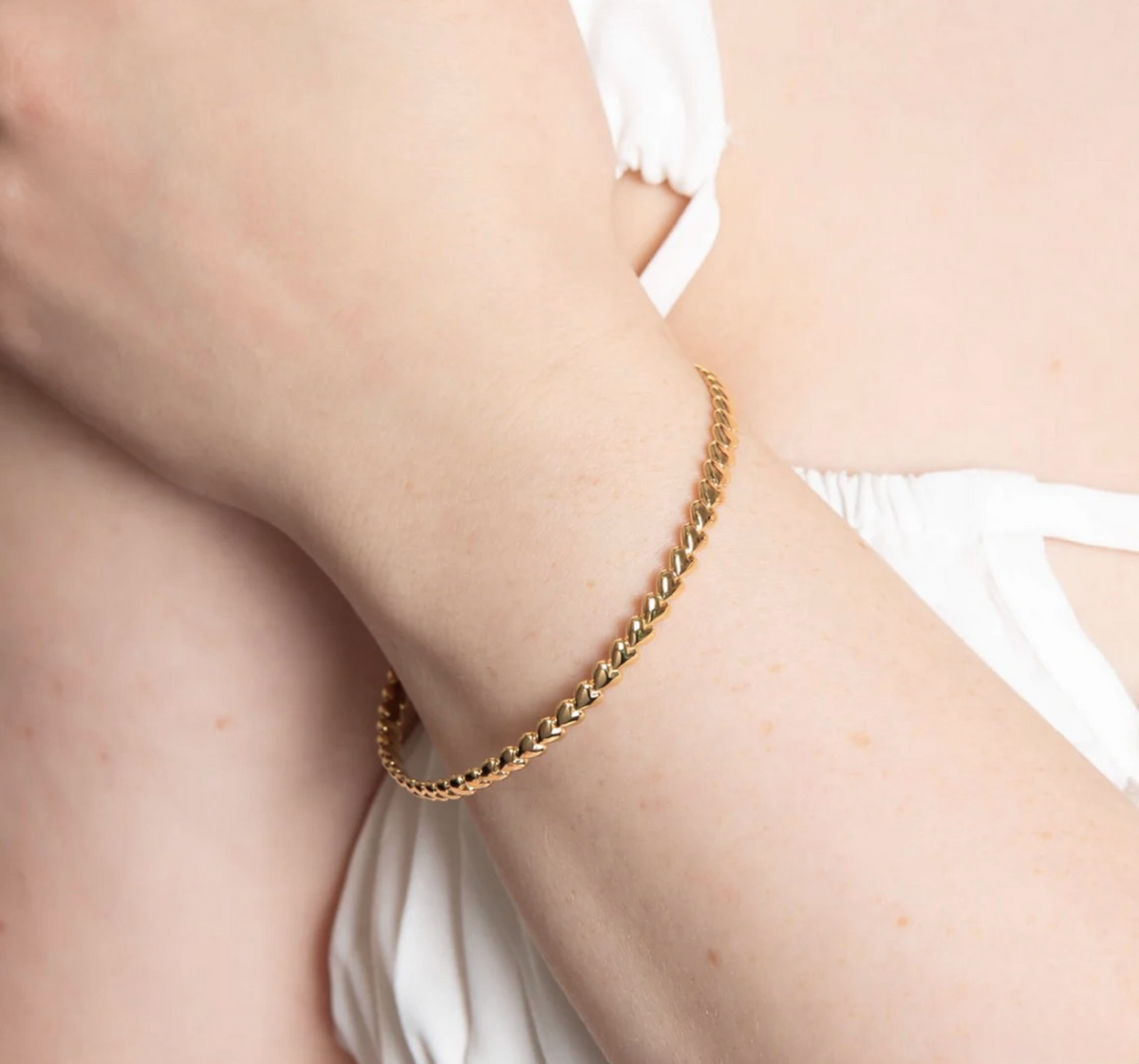 9ct Gold Plated 4mm Heart Link Bracelet