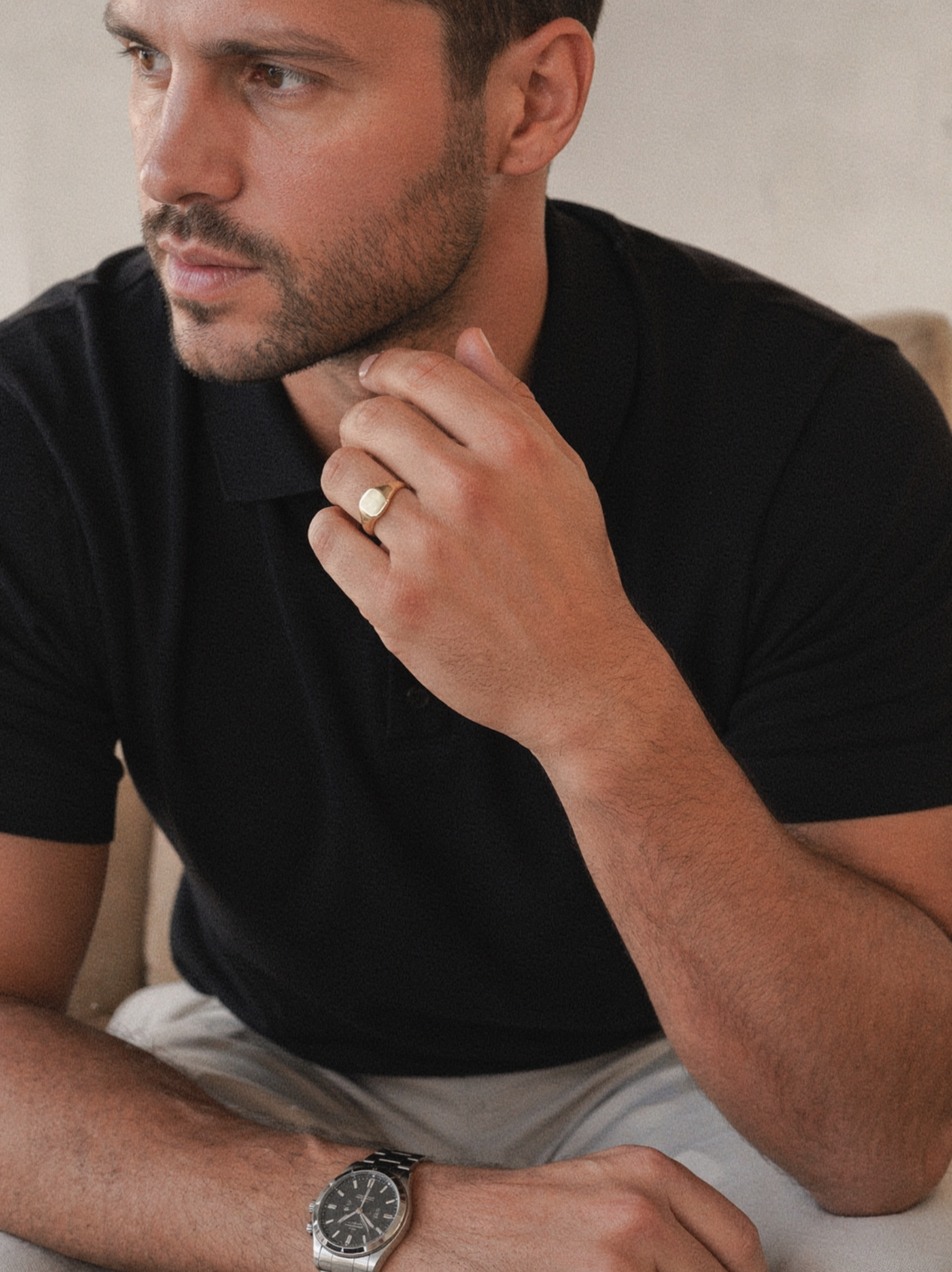 9ct Yellow Gold Cushion Signet Ring - Classic Polished Finish