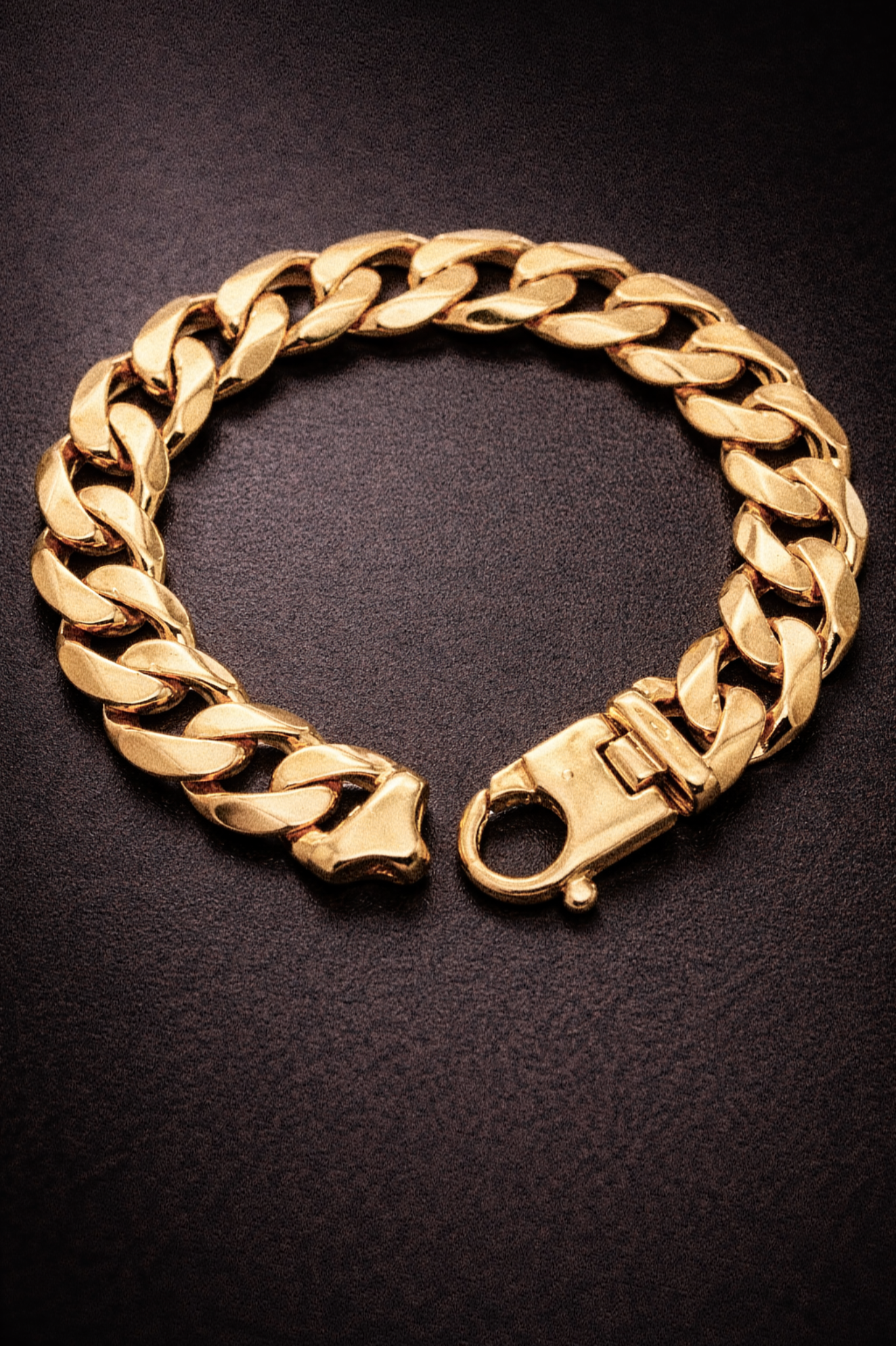 9ct Yellow Gold Heavy Flat Curb Bracelet (94g) 17mm Statement Piece