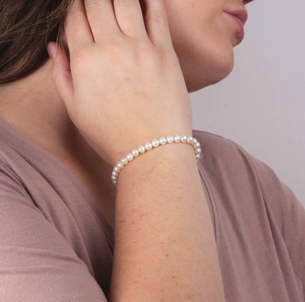 White Pearl Bracelet in Sterling Silver - Elegant Charm Link Design