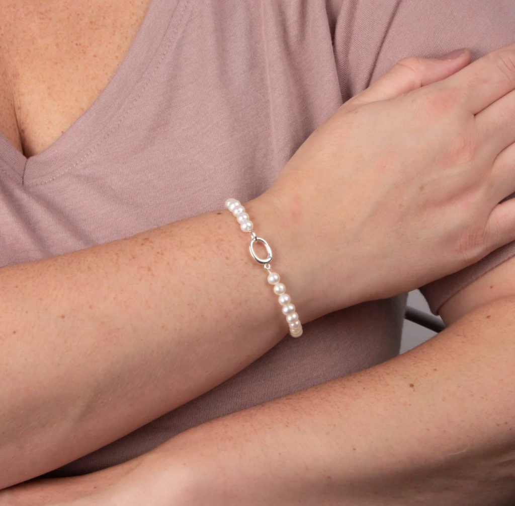 White Pearl Bracelet in Sterling Silver - Elegant Charm Link Design