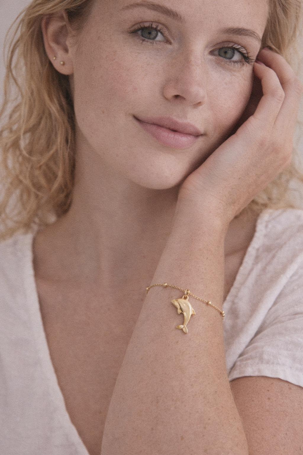 9ct Yellow Gold Dolphin Charm