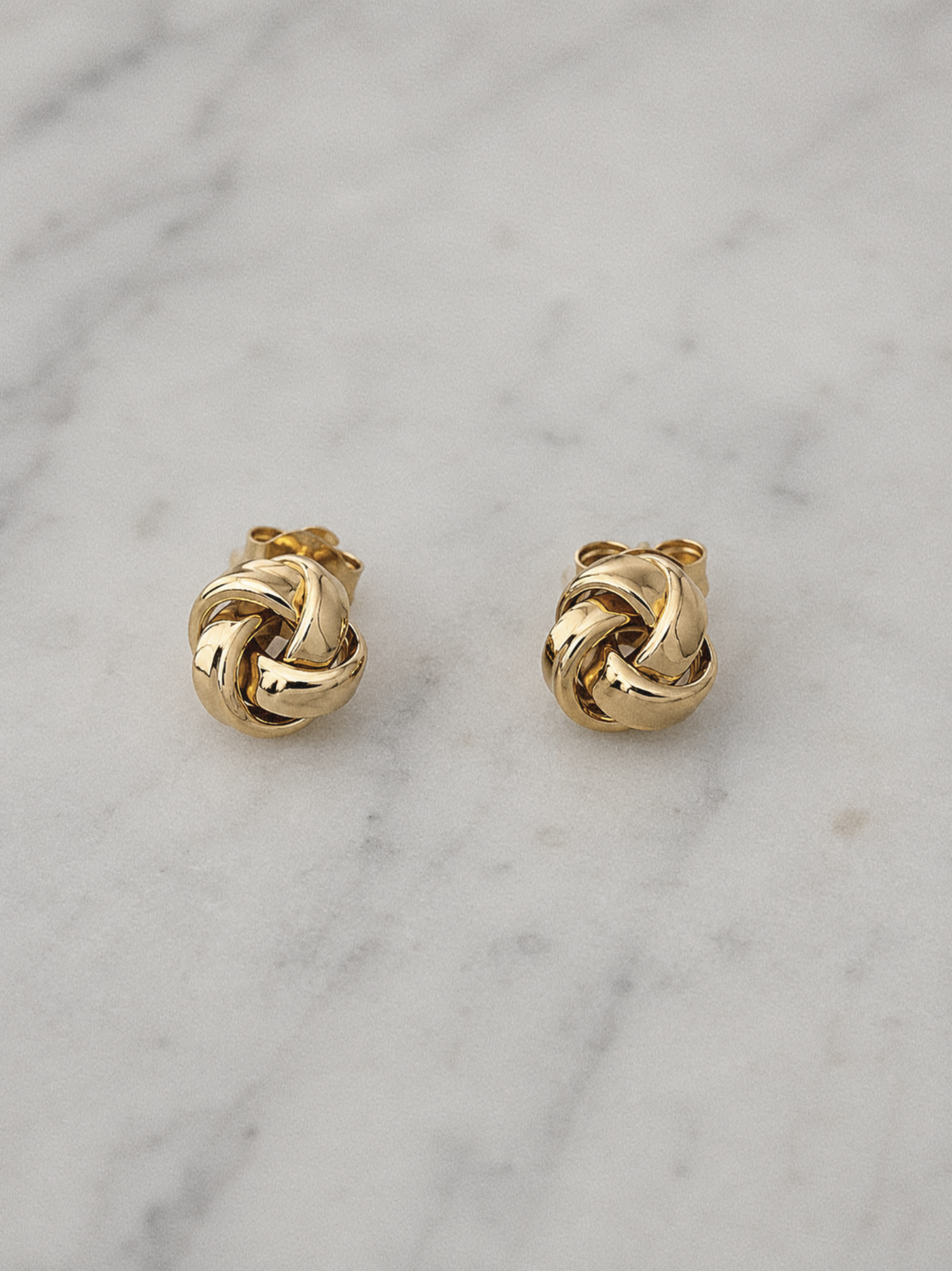9ct Gold Knot Stud Earrings